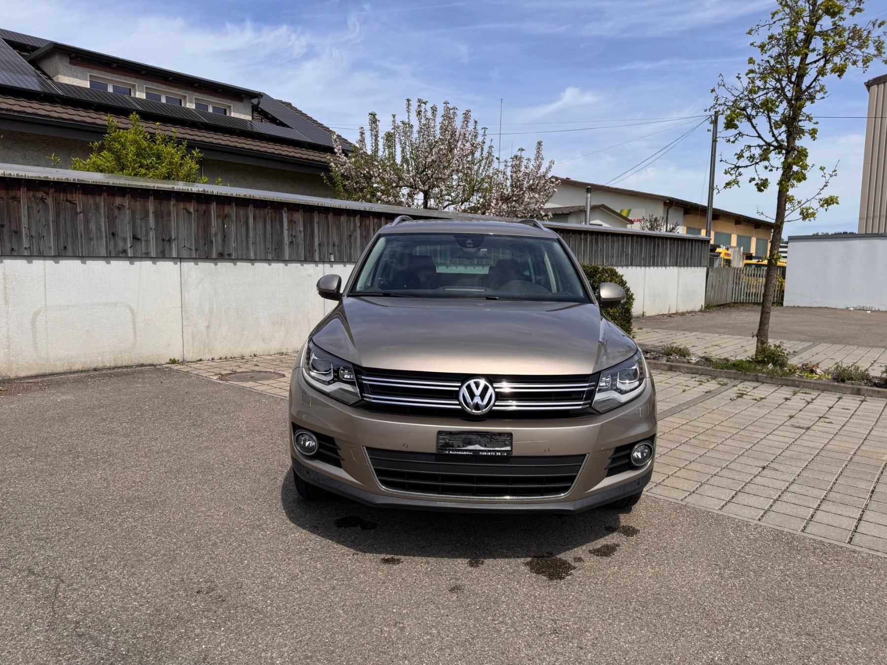 VW Automobili: VW Tiguan 2.0 TSI 4Motion – Usato da Gossau SG venduto da Nez-lim 1