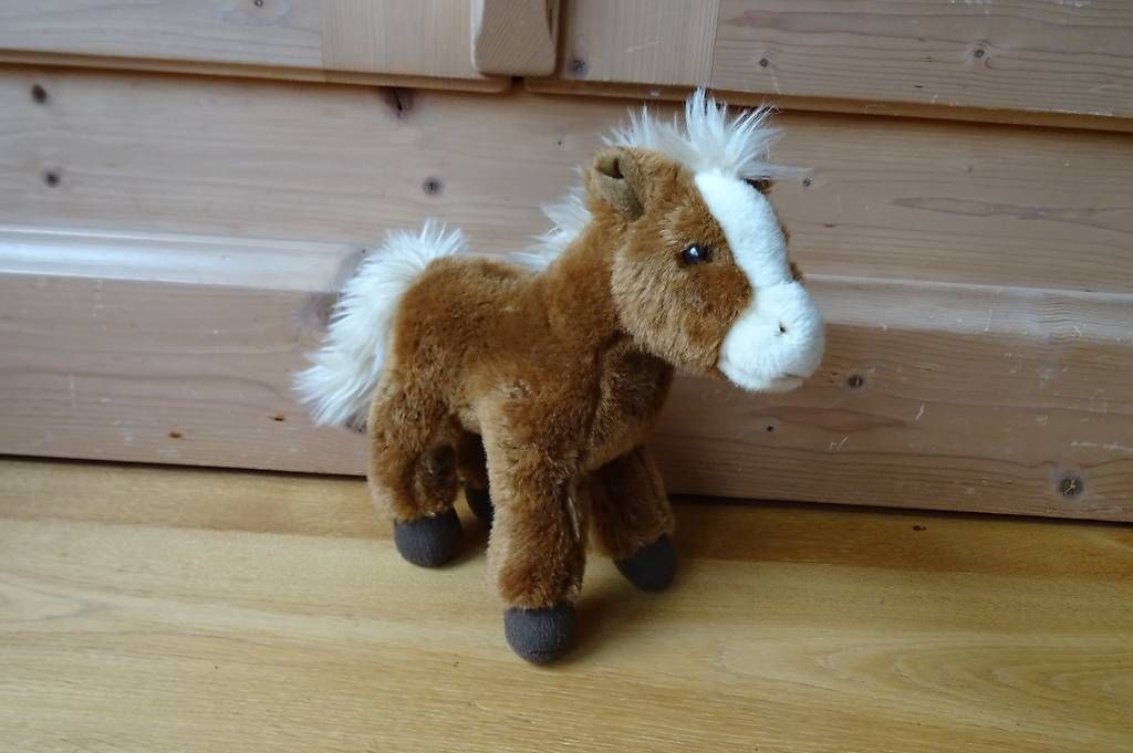 Giocattoli: Plüsch Pferd, 25 cm, neuwertig – Usato da Wetzikon ZH venduto da raegenmoli
