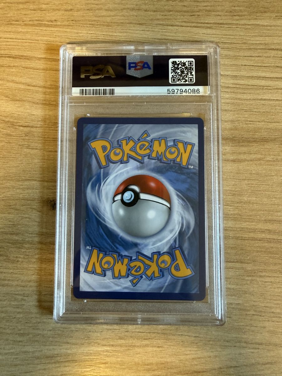 Pokémon Cartes à collectionner: PSA 10 Zamazenta V – D'occasion à Leuggern par MC98 1