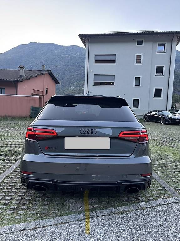 Autos: AUDI RS3 SPORTBACK 2018 – Gebraucht aus Gorduno von rom_s598 2