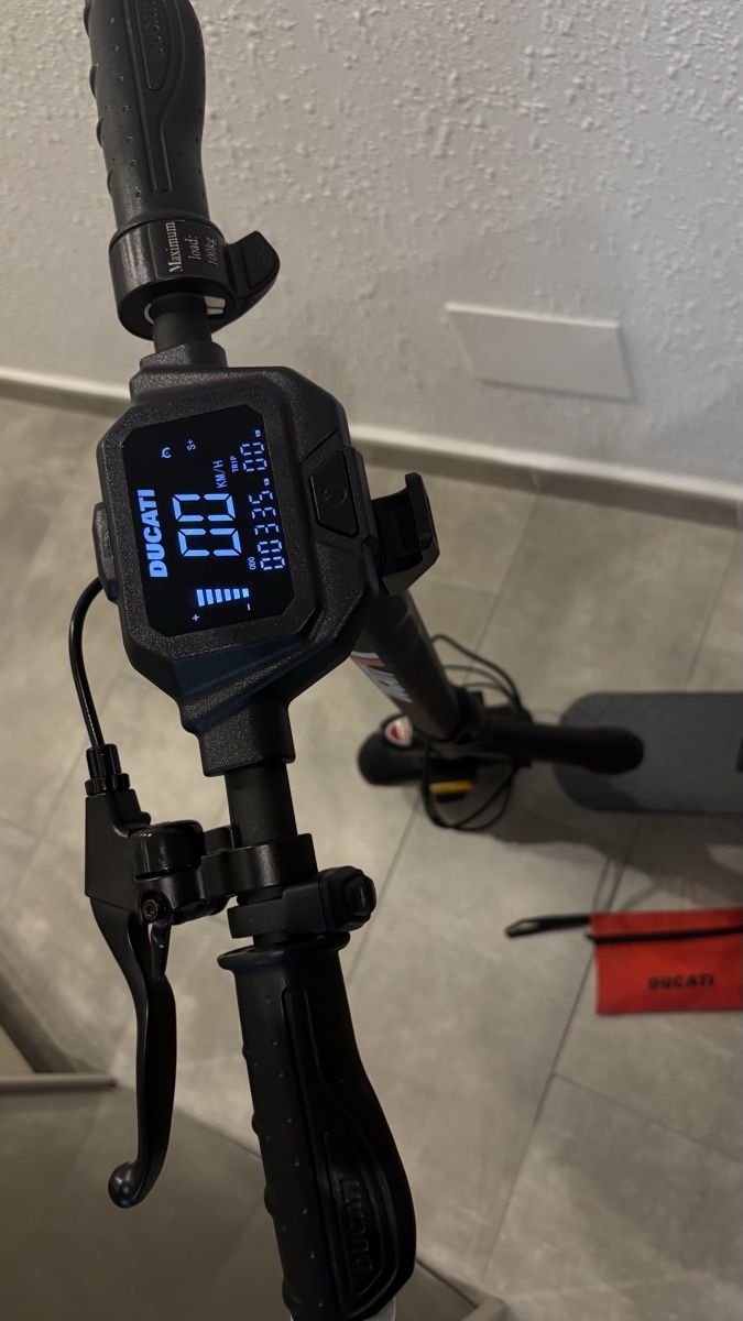 Ducati Scooters: Elektroroller Ducati – Gebraucht aus Binningen von Angelo110 1