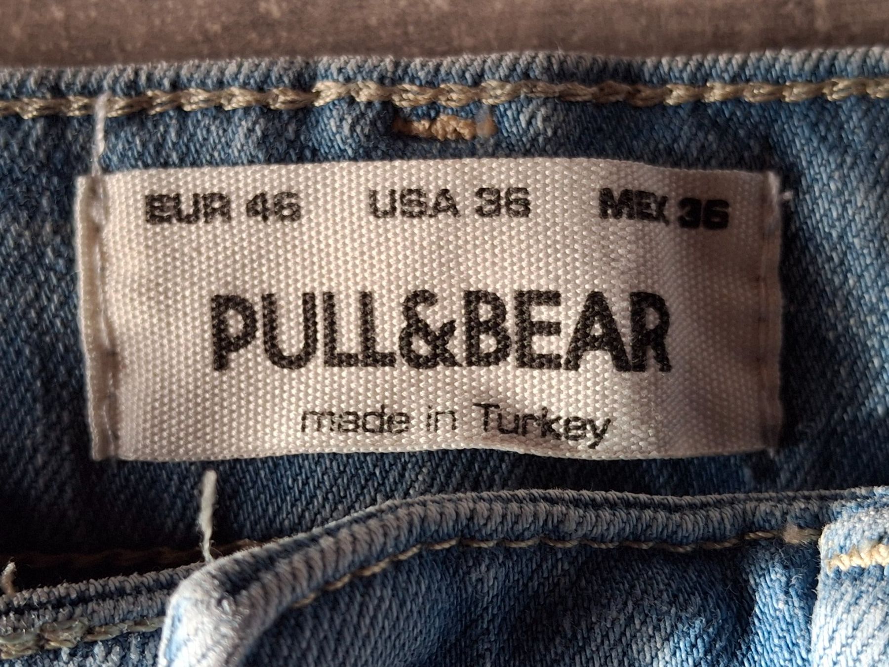 Pull&Bear Jeans: Pantalon jeans avec trous taille 46 - S marque Pull & Bear – Usato da Villiers venduto da san_jn5w 4