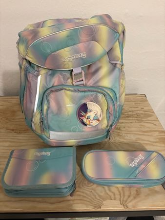 Ergobag Schulranzen Set Regenbogen Einhorn guter Zustand