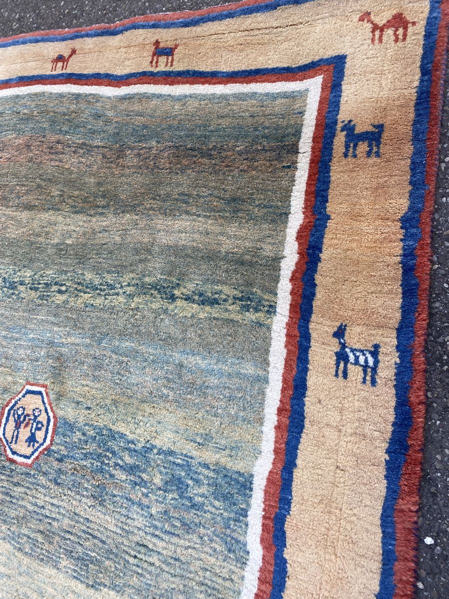 Tappeti: Dekorative Perser Teppich Gabbeh mit schöne Monster – Usato da Männedorf venduto da Adamiat 3