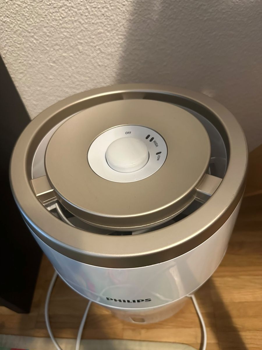 Philips Humidificateurs: Philips Luftbefeuchter – ohne Filter – D'occasion à Niederglatt ZH par kat_bv76 1