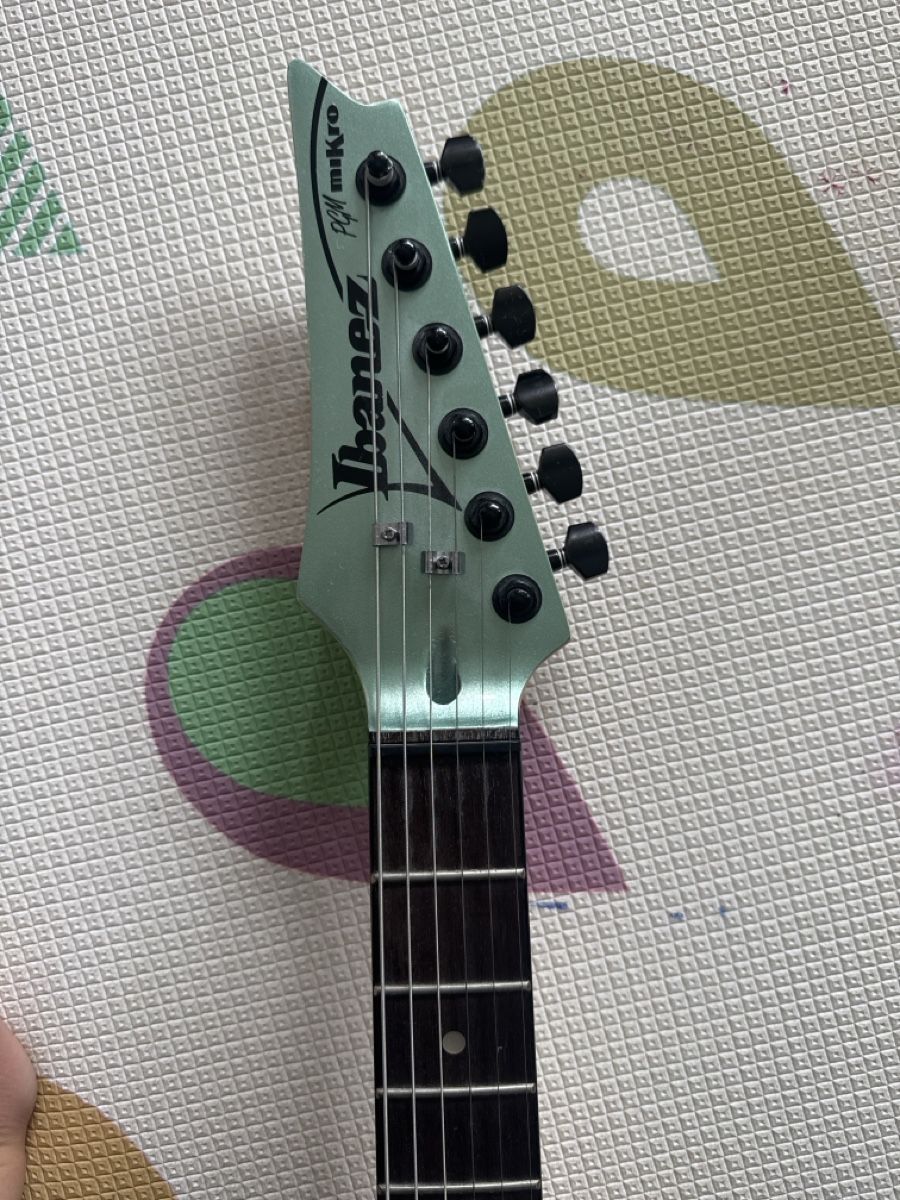Ibanez Musikinstrumente: Ibanez Mikro PGN Electric Guitar – Gebraucht aus Zug von axx3l 2