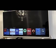Samsung Smart TV mit orginale Fernbedienung