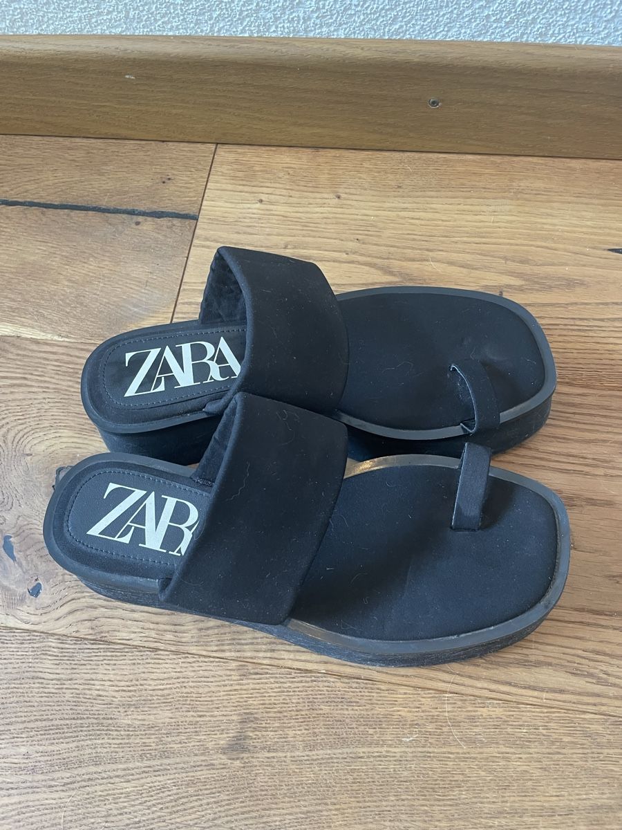 Zara Scarpe da donna: Zara Black Platform Sandals, Size 39 – Nuovo (secondo la descrizione) da Roche VD venduto da closetcleanse 6