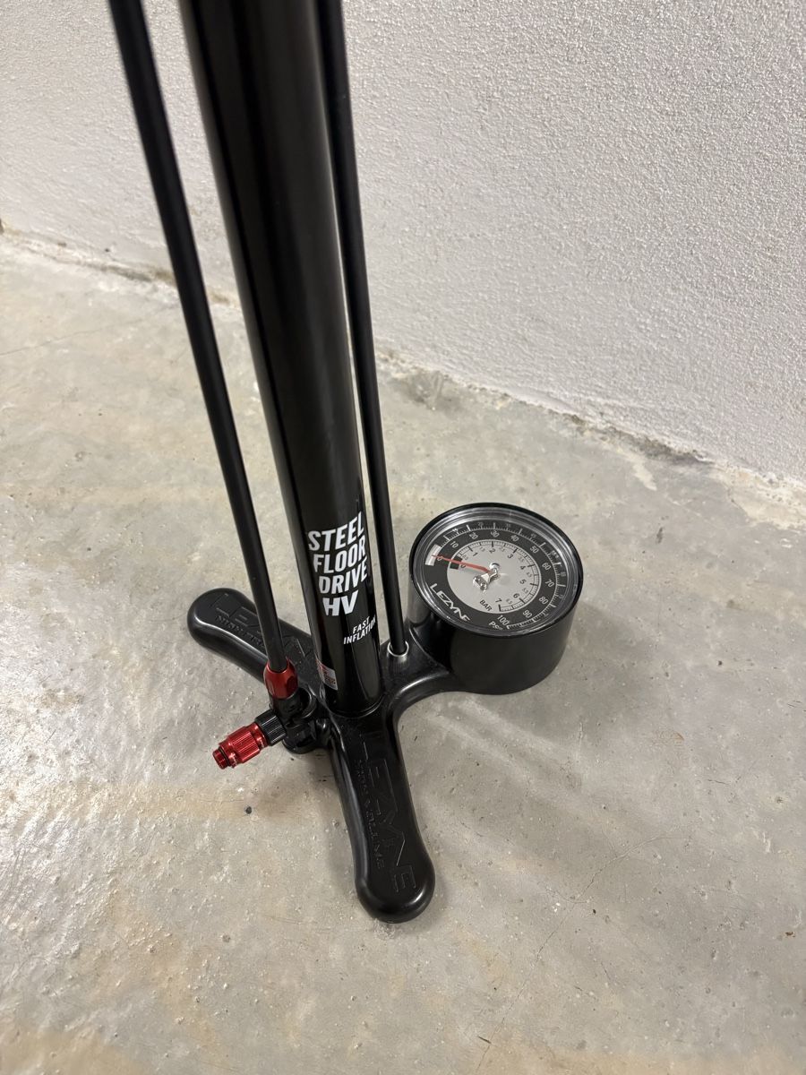Lezyne Pompes: Lezyne Standpumpe – Neuf (Voir description) à Zürich par Areyes01 2