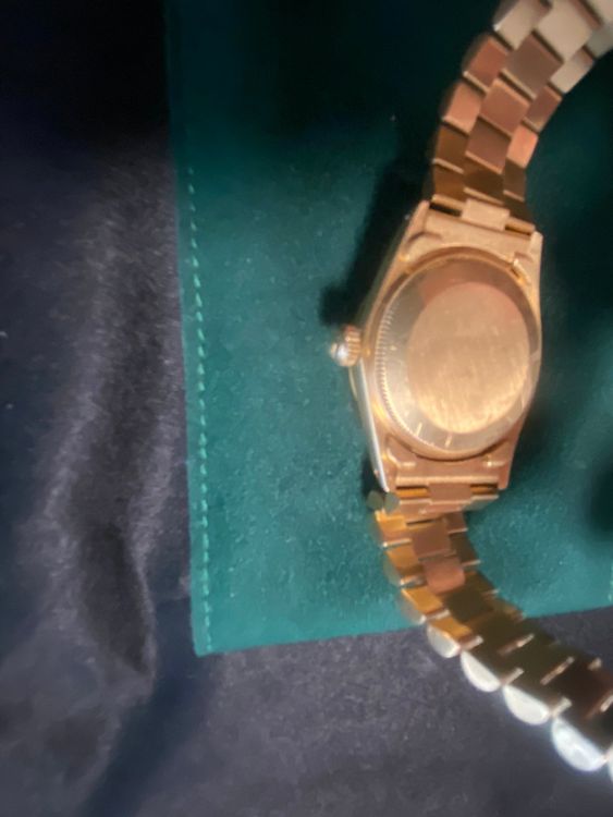 Rolex Orologi: Rolex Oyster Perpetual Datejust 18k Gold 31mm Durchmesser – Usato da Schinznach Bad venduto da Demerald 6