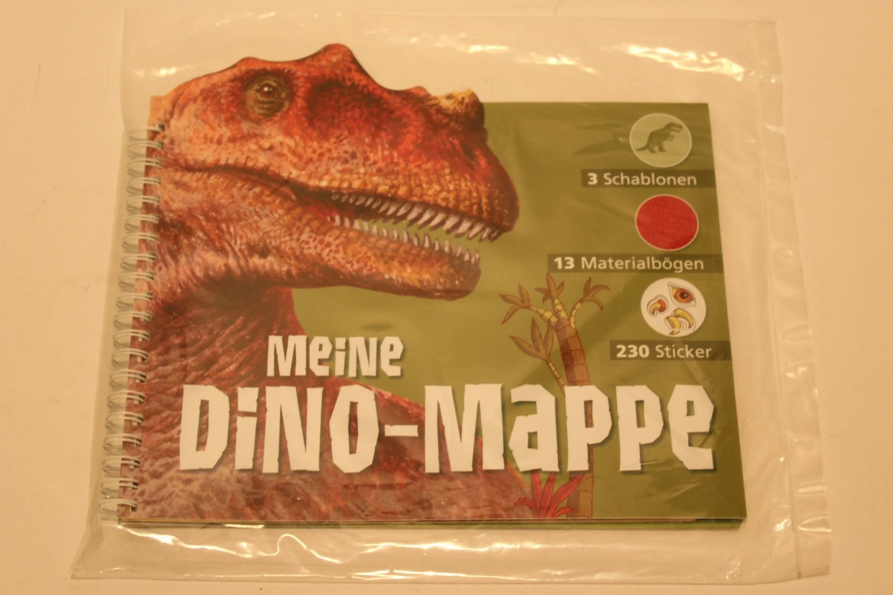 Bücher: Dinosaurier Malheft "Meine Dino-Mappe" – Neu und originalverpackt aus Fehraltorf von haefens 2