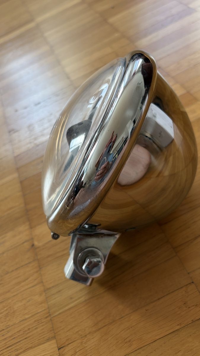 Harley-Davidson Phares: Original Harley Hauptscheinwerfer mit Standlicht – D'occasion à Greifensee par Karlst 2