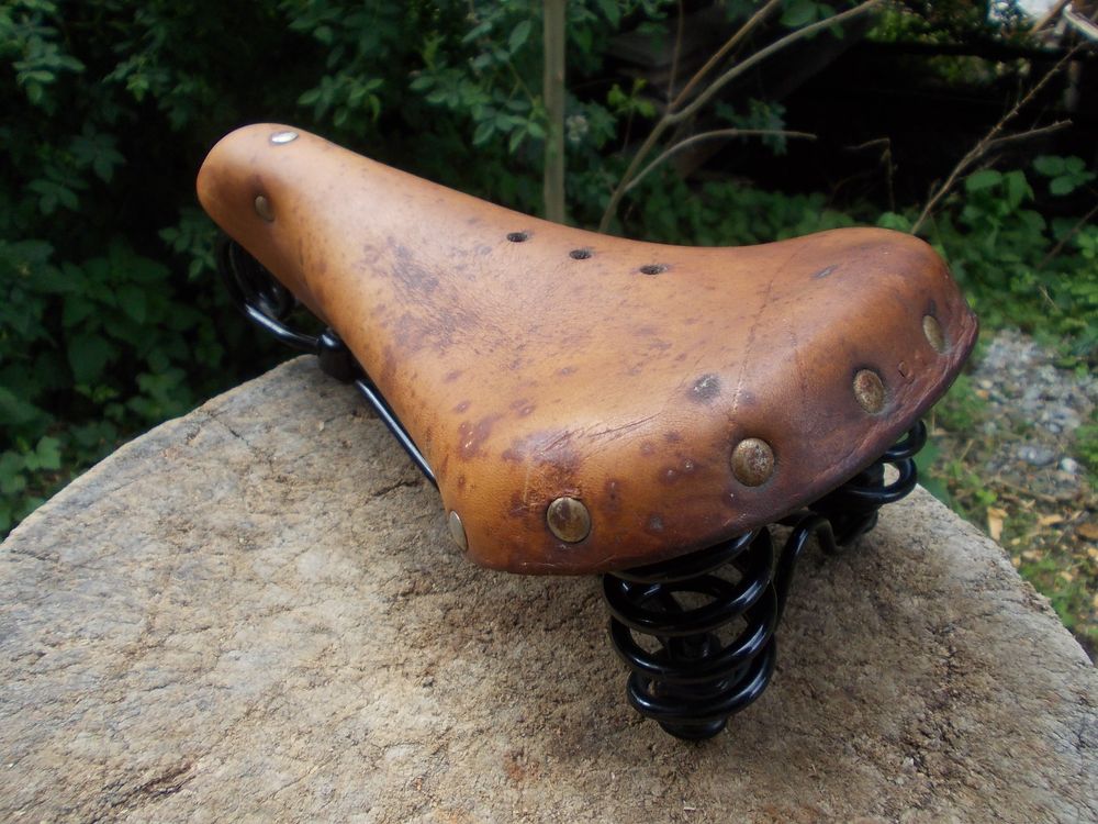 Pezzi di ricambio: Original MILITÄRVELO LEDER SATTEL zu Ordonnanzrad 93 / 05 – Usato da Gsteigwiler venduto da HORMIGA21 1