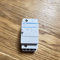 Hager EP 540N Installationsrelais akzeptabel