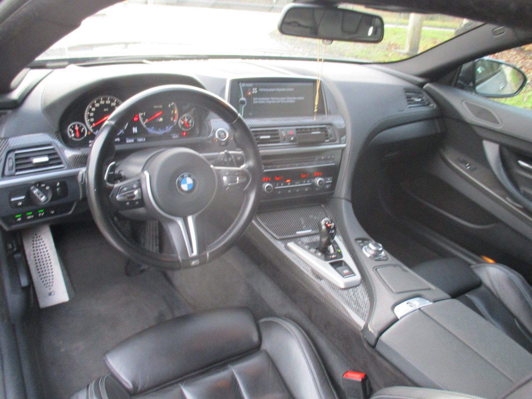 BMW Automobili: BMW M6 – Usato da Riedholz venduto da Riedholz-Garage 8