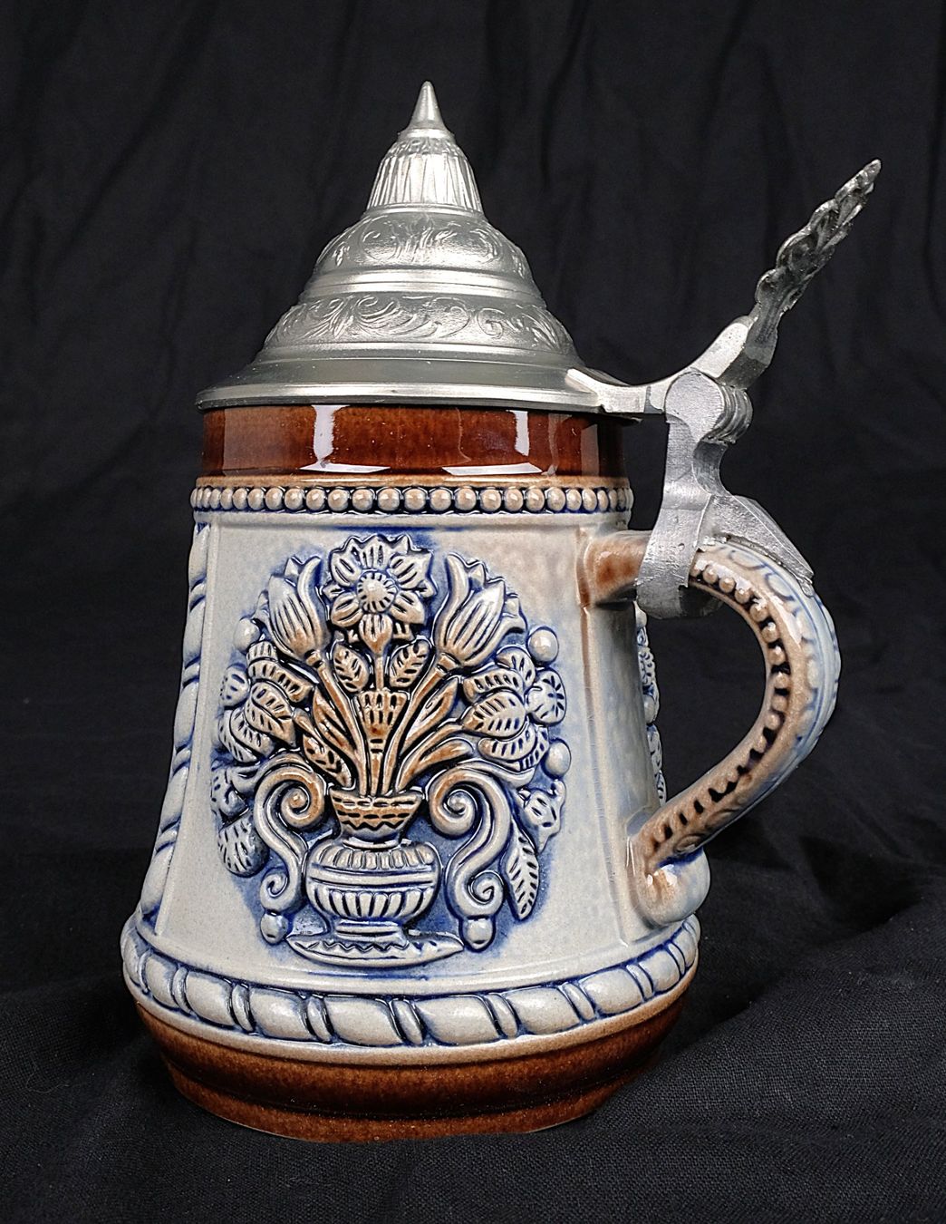Bicchieri: Original King Bierkrug 408 – Usato da Volketswil venduto da brockipfannenstil 2