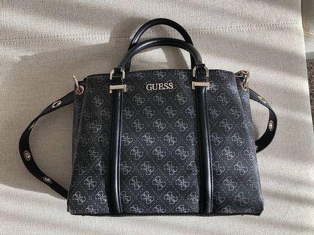 Guess Henkeltasche