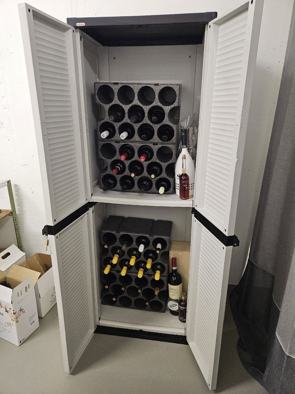 Schränke: Plastikschrank  – Gebraucht aus Boppelsen von Ptheler 1