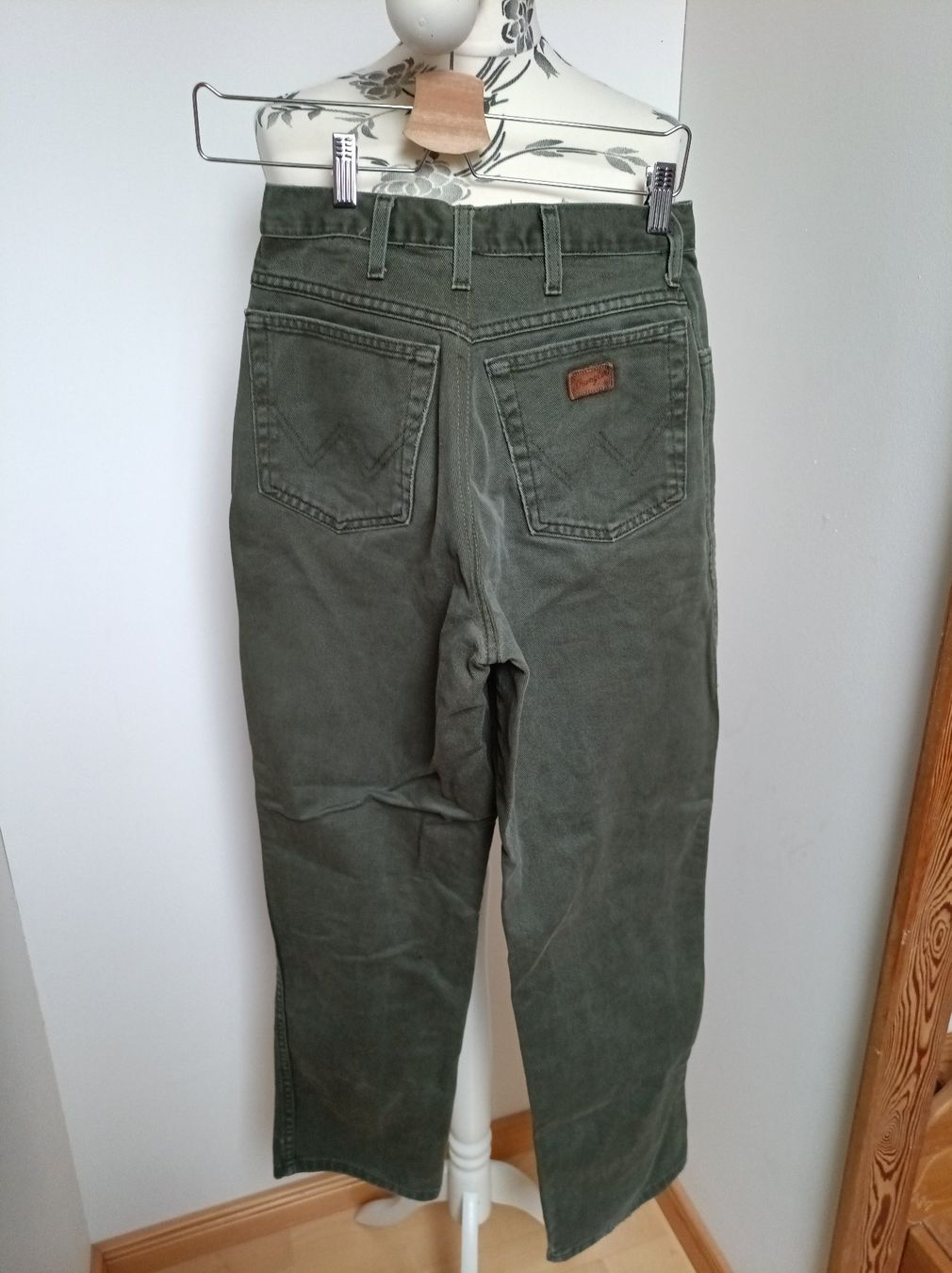 Wrangler Jeans: Wrangler Jeans 34-32 100% Baumwolle – Usato da Peccia venduto da LillyMarie98 5