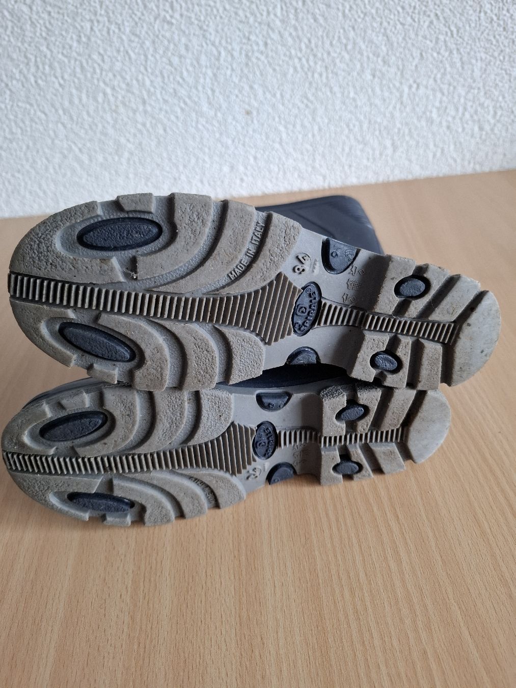 Scarpe per ragazzi: Gummistiefel Grösse 34 ***TOP-Preis*** – Usato da Roggwil BE venduto da Konda 2
