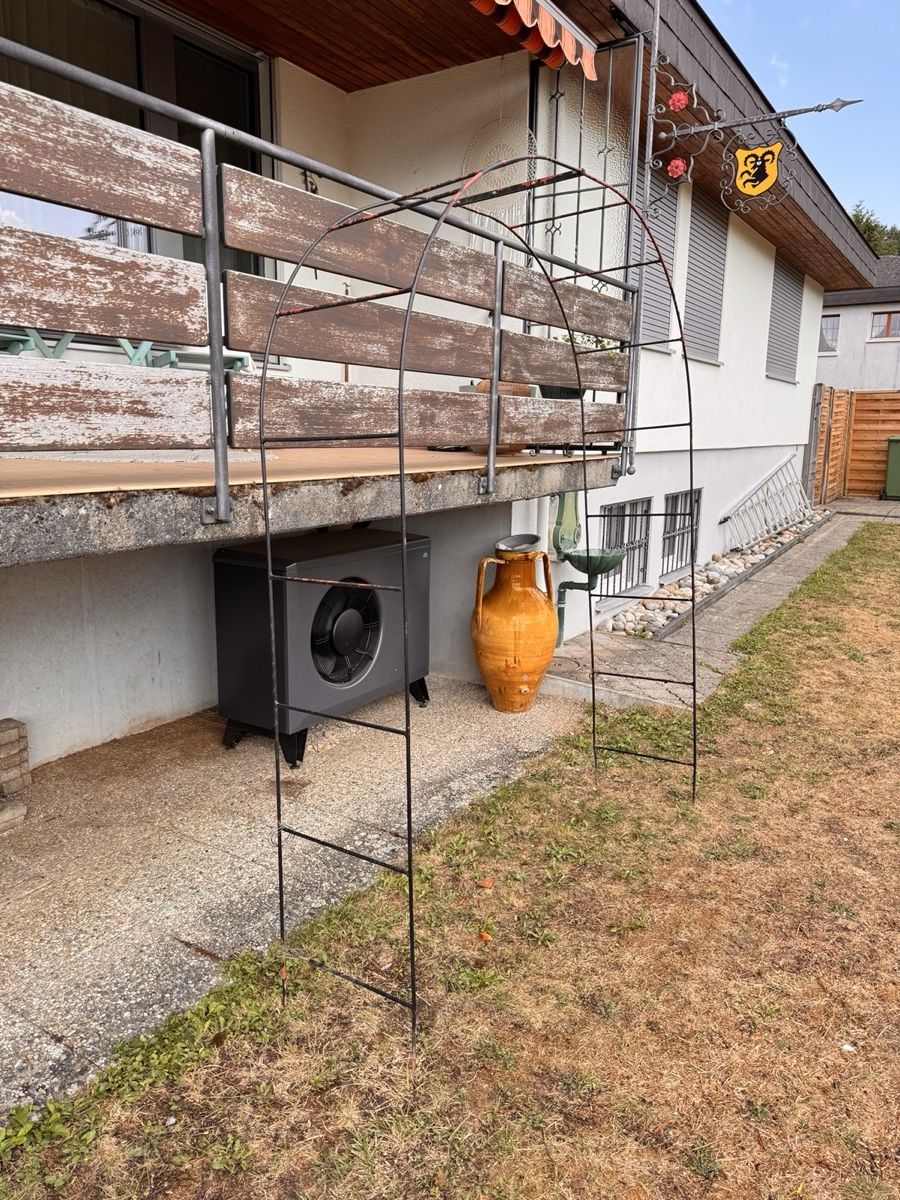 Autres décorations pour le jardin: Rosenbogen 2,42m hoch – D'occasion à Rothrist par leti03