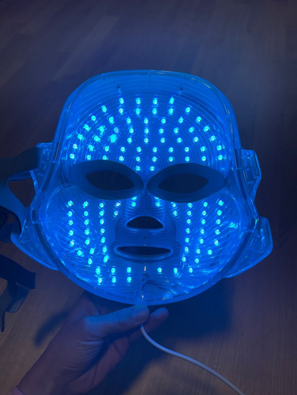Protezione per viso e udito: LED Gesichtsmaske – Usato da Winterthur venduto da OliviaC5 4