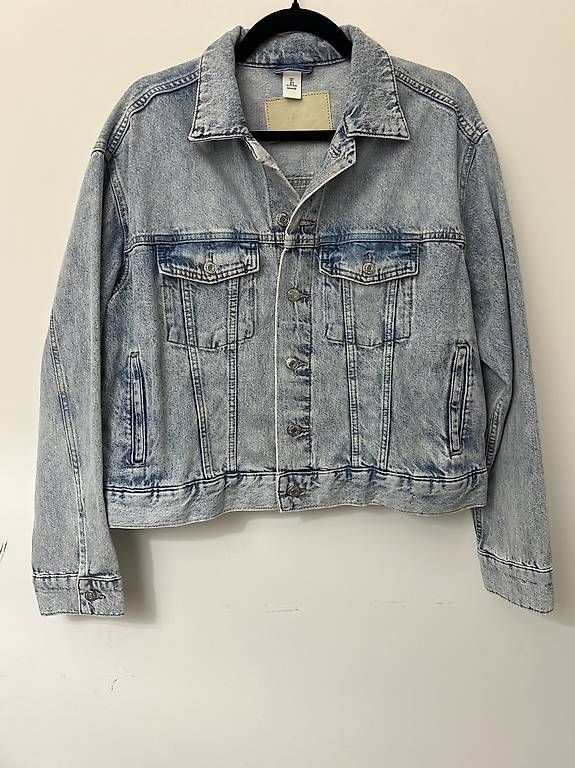 H&M Giacche: Jeansjacke – Usato da Schaan venduto da par_7ggh