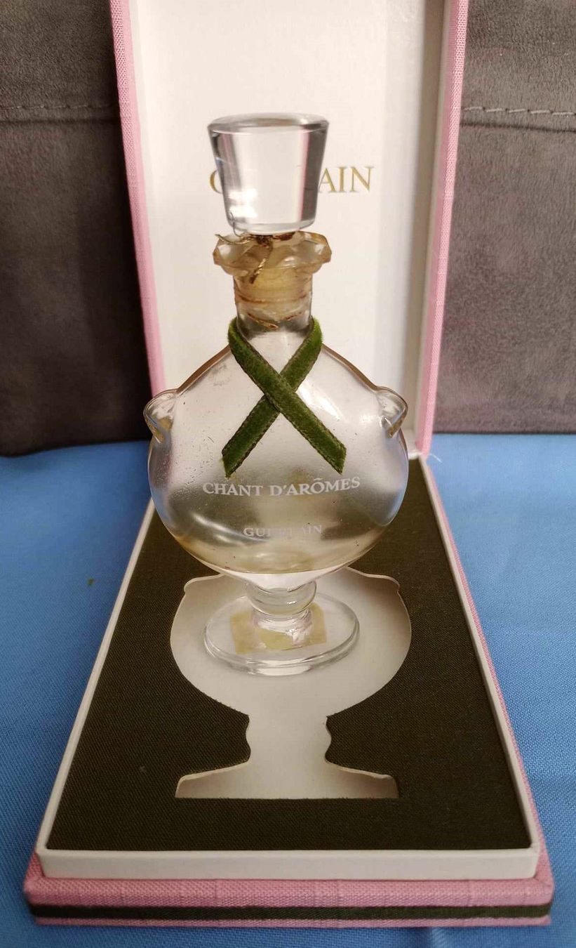 Guerlain Flacons: Guerlain CHANT D'ARÔMES / Flacon parfum 30ml – Gebraucht aus Le Locle von borgespatricia 3