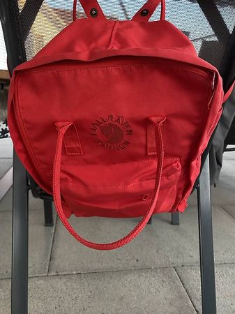 Roter Fjällräven Kånken Mini Rucksack - Top Zustand!