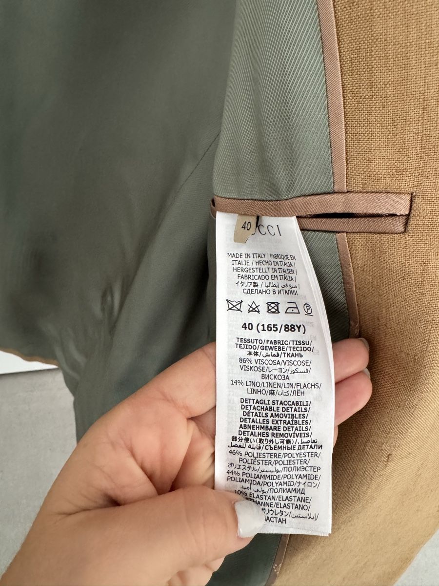 Gucci Giacche: Gucci blazer taglia 40  – Nuovo e nell'imballaggio originale da cadempino venduto da Vales34 3