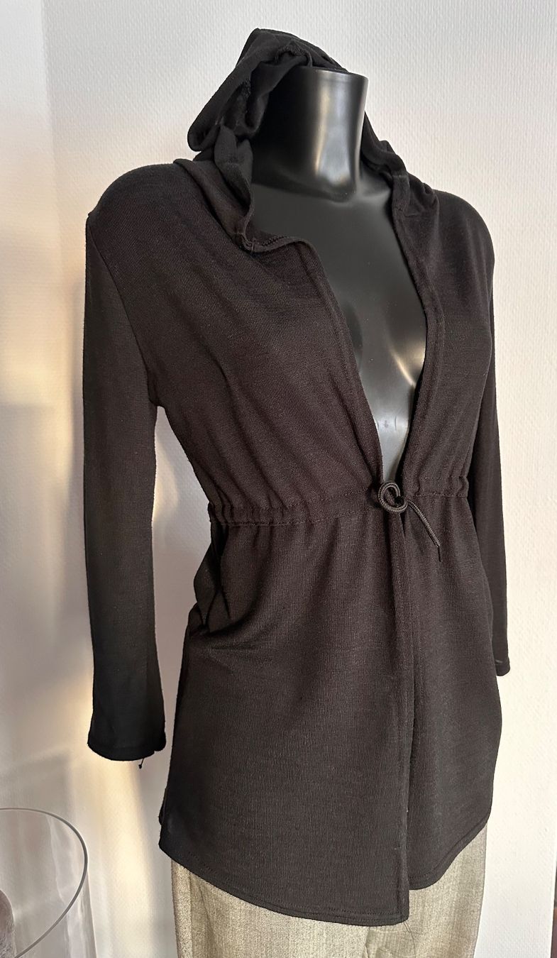 Jacken: Gr S 36Jacke mit Kapuze TOP – Gebraucht aus Rickenbach b. Wil von sunneschii_ 4
