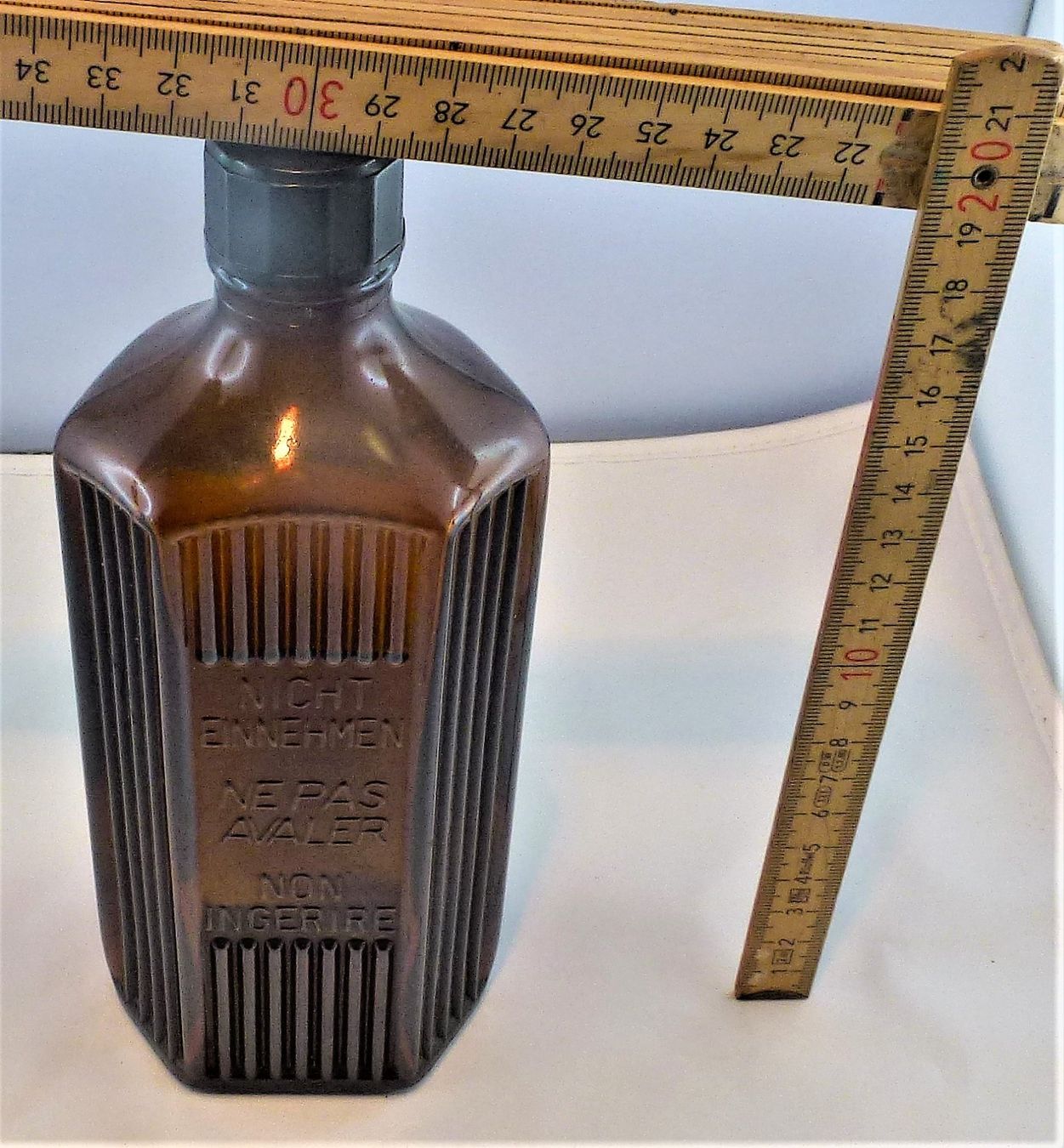Accessori da laboratorio: Dunkel-Braune Apotheker-Glasflasche – Usato da Murgenthal venduto da B.StM 1