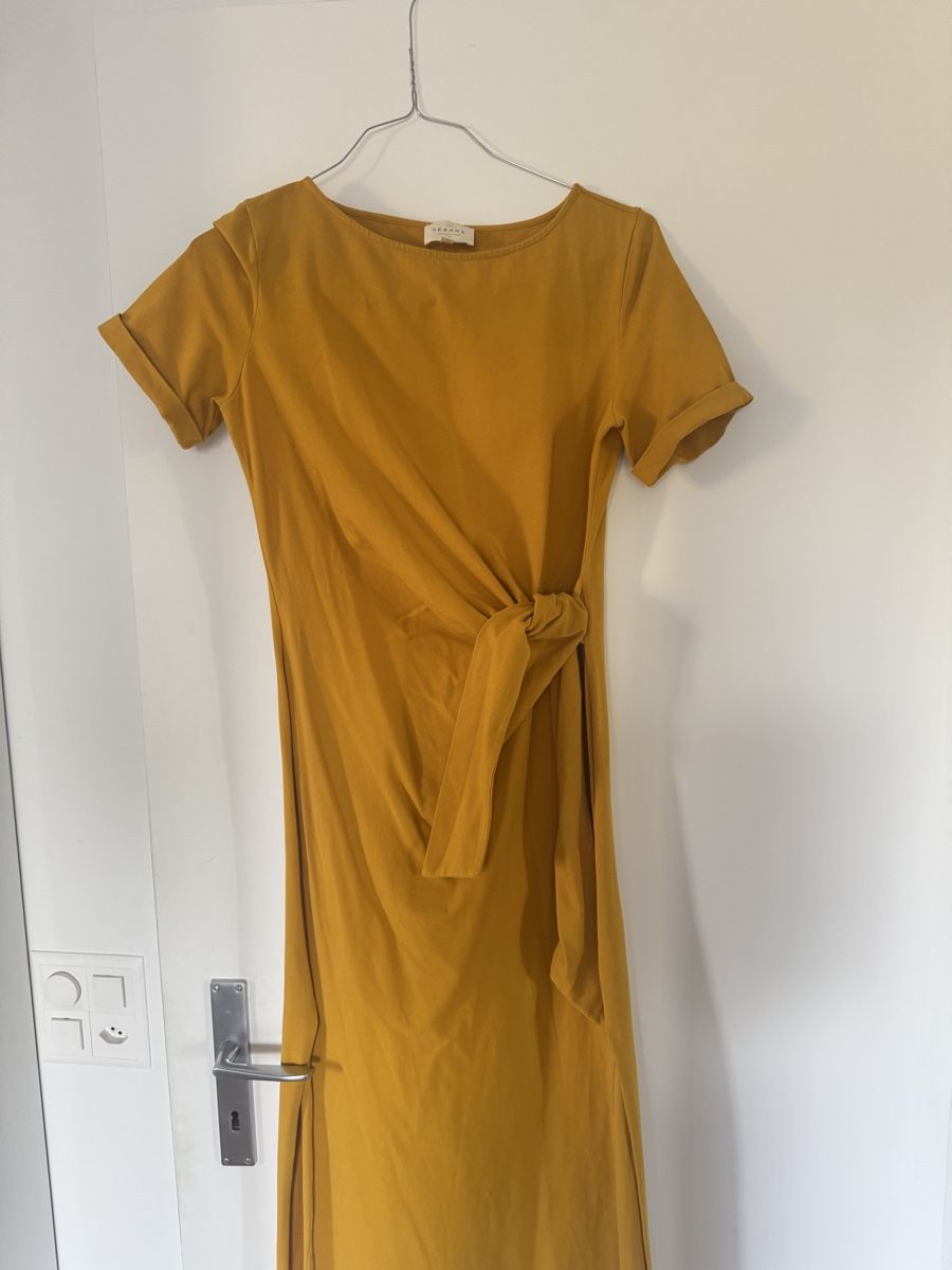 Sezane Vestiti: Kleid Sézane Pippa S  – Nuovo (secondo la descrizione) da Uitikon Waldegg venduto da Nasacha