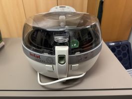 Tefal ActiFry Heissluftfritteuse, wenig benutzt, Top Zustand
