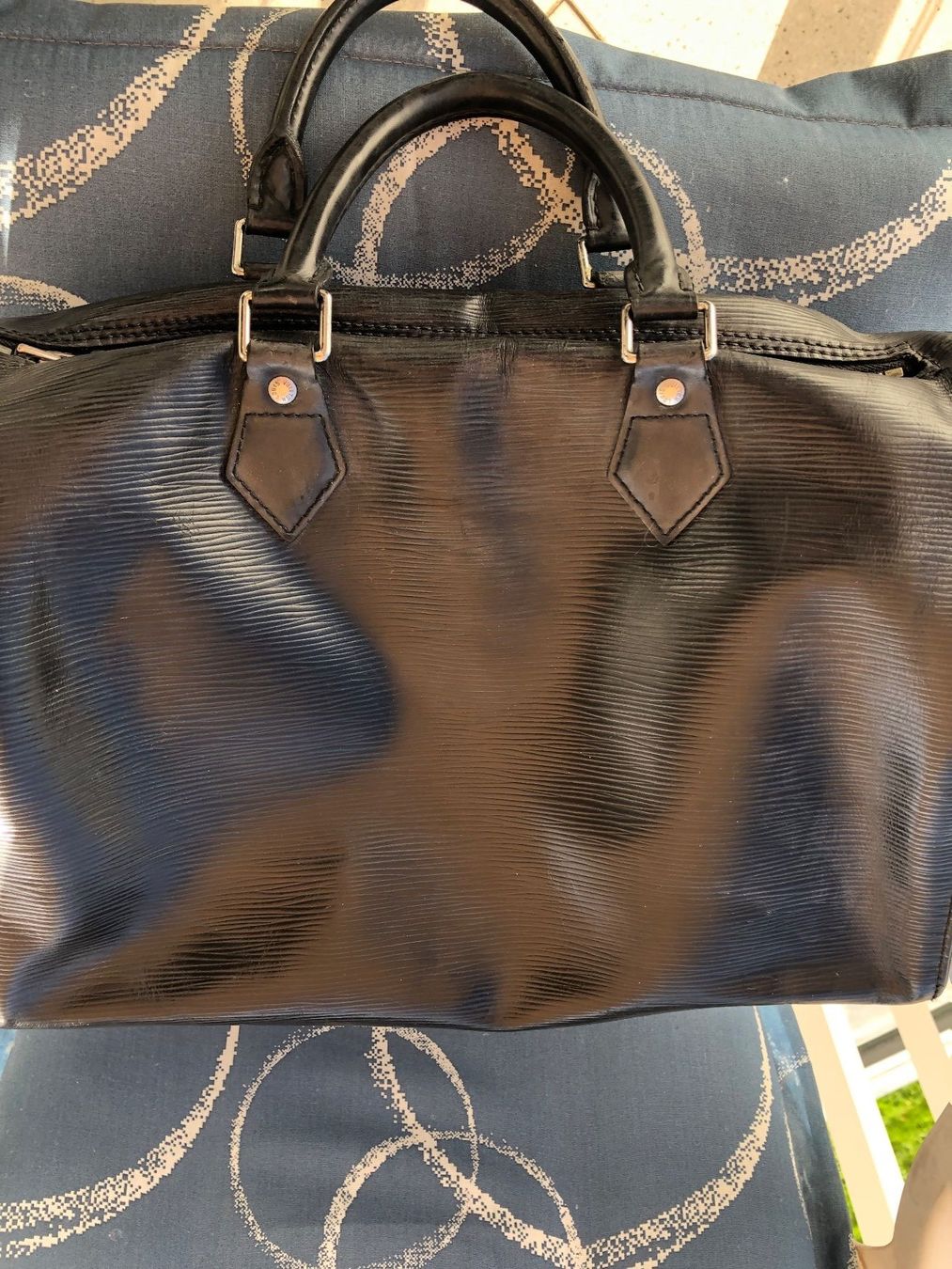 Louis Vuitton Borse da donna: Louis Vuitton Speedy 30 Epi Schwarz – Usato da Niederhasli venduto da bluedog21 1