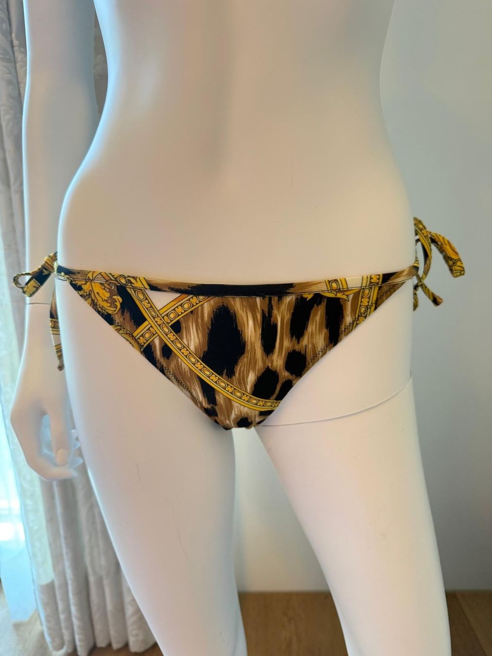 Versace Costumi da bagno & Bikini: Neuwertiger Versace Bikini in Gr. 2 (EU 36) – Usato da Oberarth venduto da SSS. 4