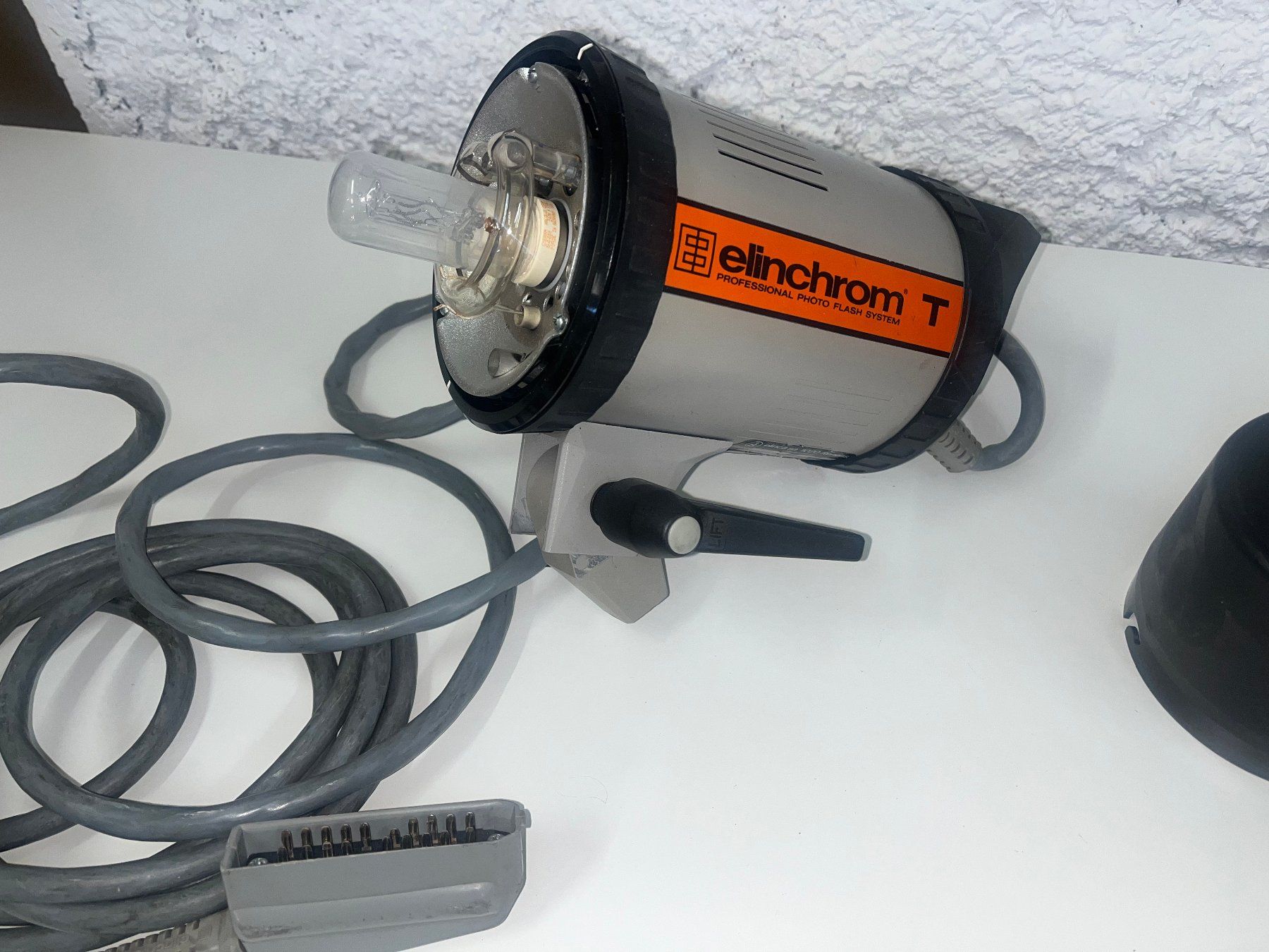Elinchrom Flash: Flash Elinchrom – Usato da La Chaux-de-Fonds venduto da alu 2