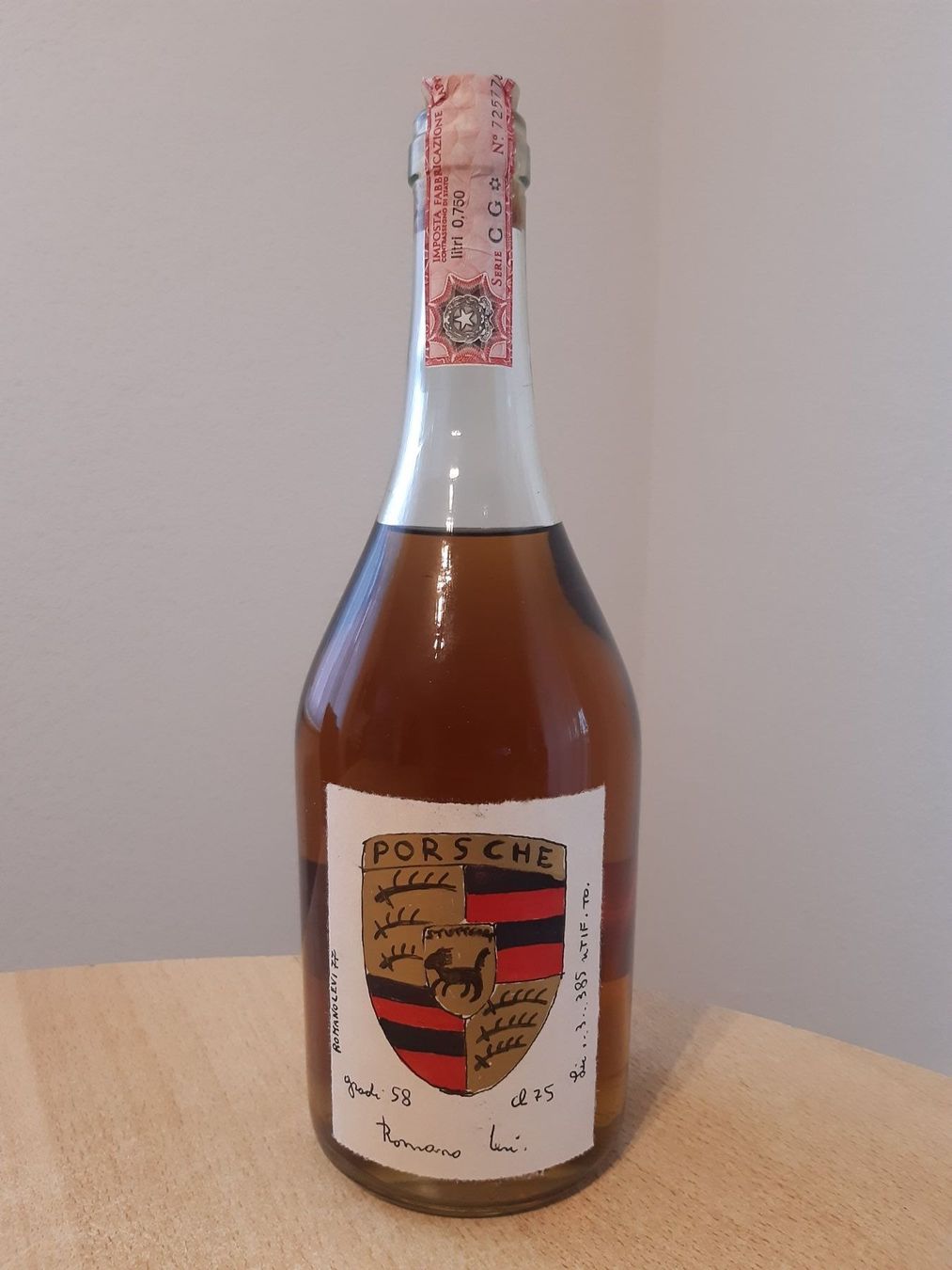 Romano Levi Spirituosen: Orginal Handbemalter Romano Levi Grappa Porsche 1977 – Neu und originalverpackt aus Elsau von Rumsammler