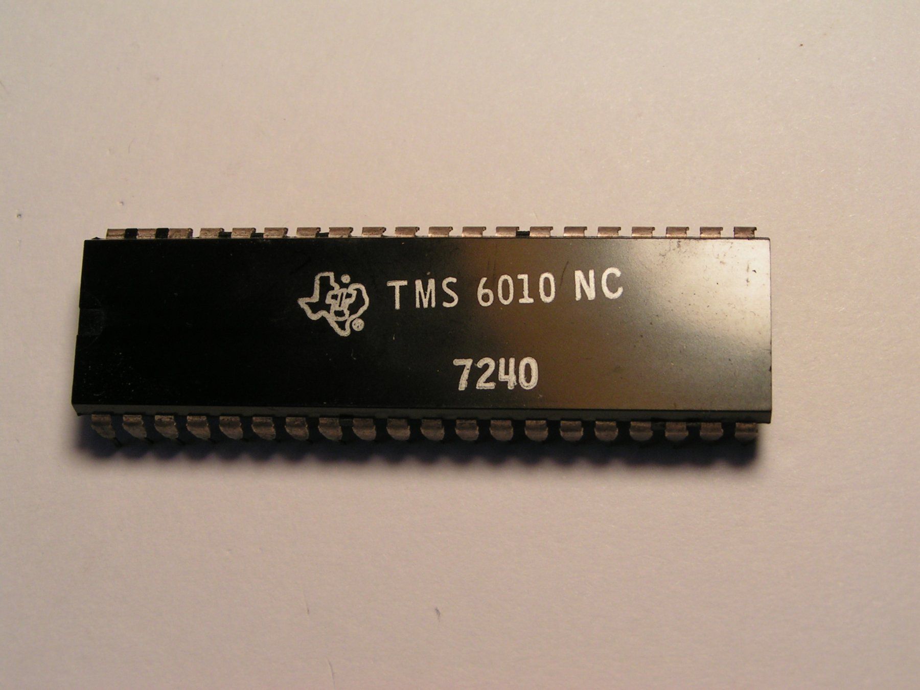 Componenti elettronici: Obsolet MOS UART TI TMS6010 – Usato da Nussbaumen AG venduto da Muerik