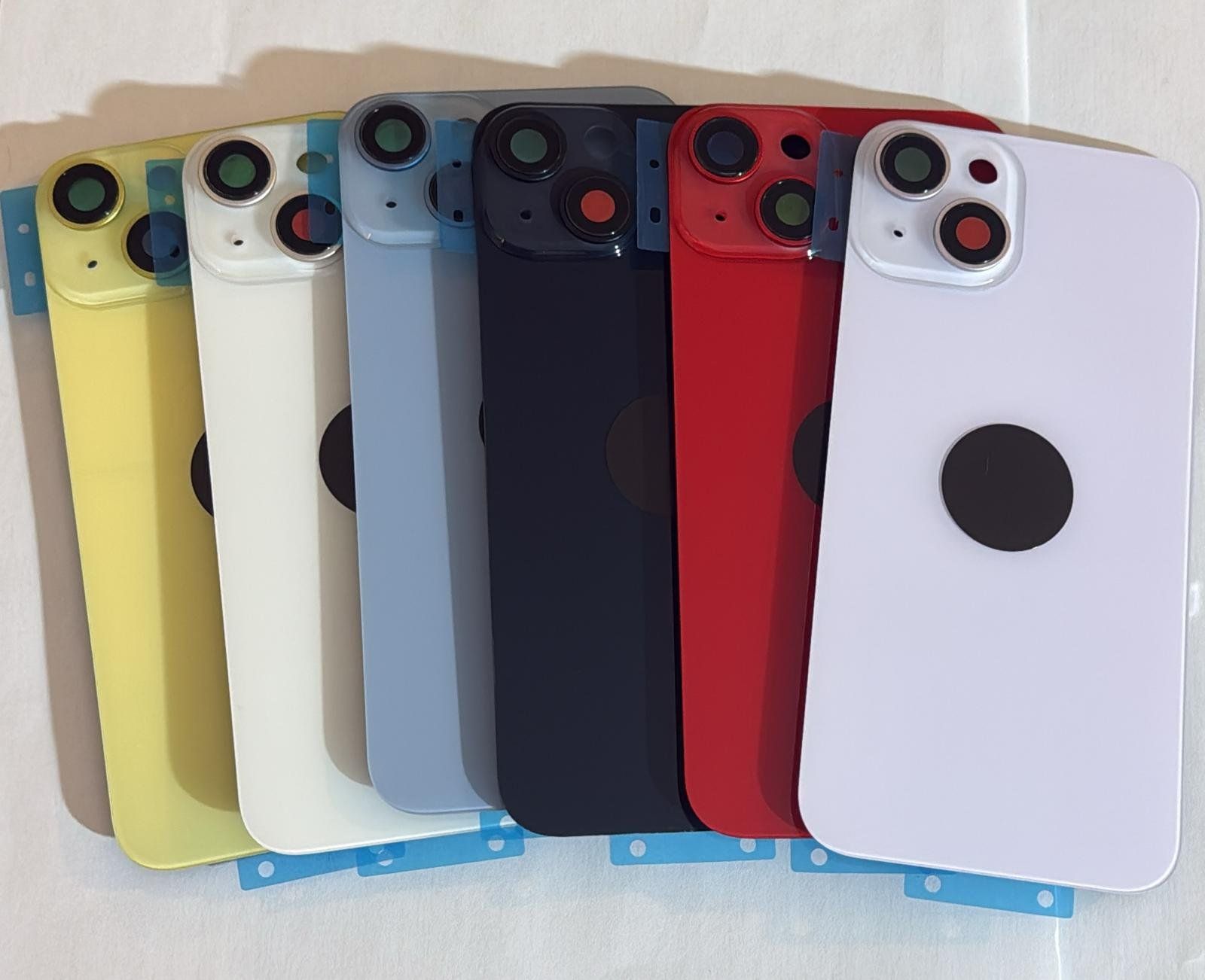 Apple Cover & Protezioni schermo: Coque arrière Iphone 14 . – Nuovo e nell'imballaggio originale da Leukerbad venduto da mig_8bbp