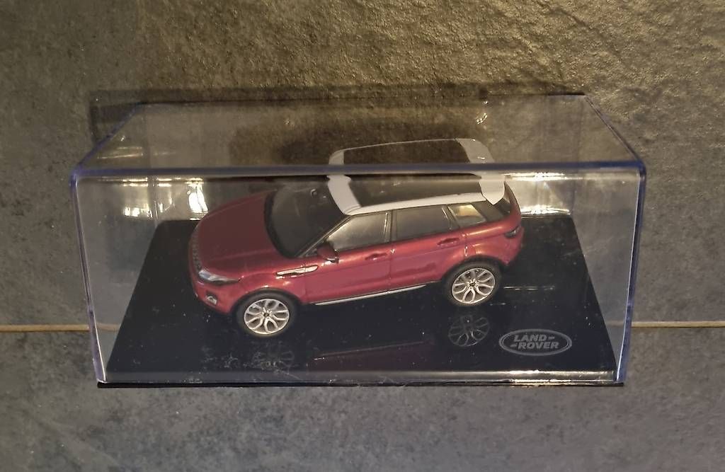 Modellautos: Range Rover Evoque 1:43 Ixo Firenze Red – Gebraucht aus Münchenbuchsee von Sape1 1