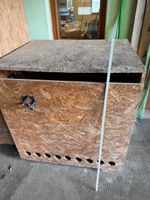 Sattelschrank