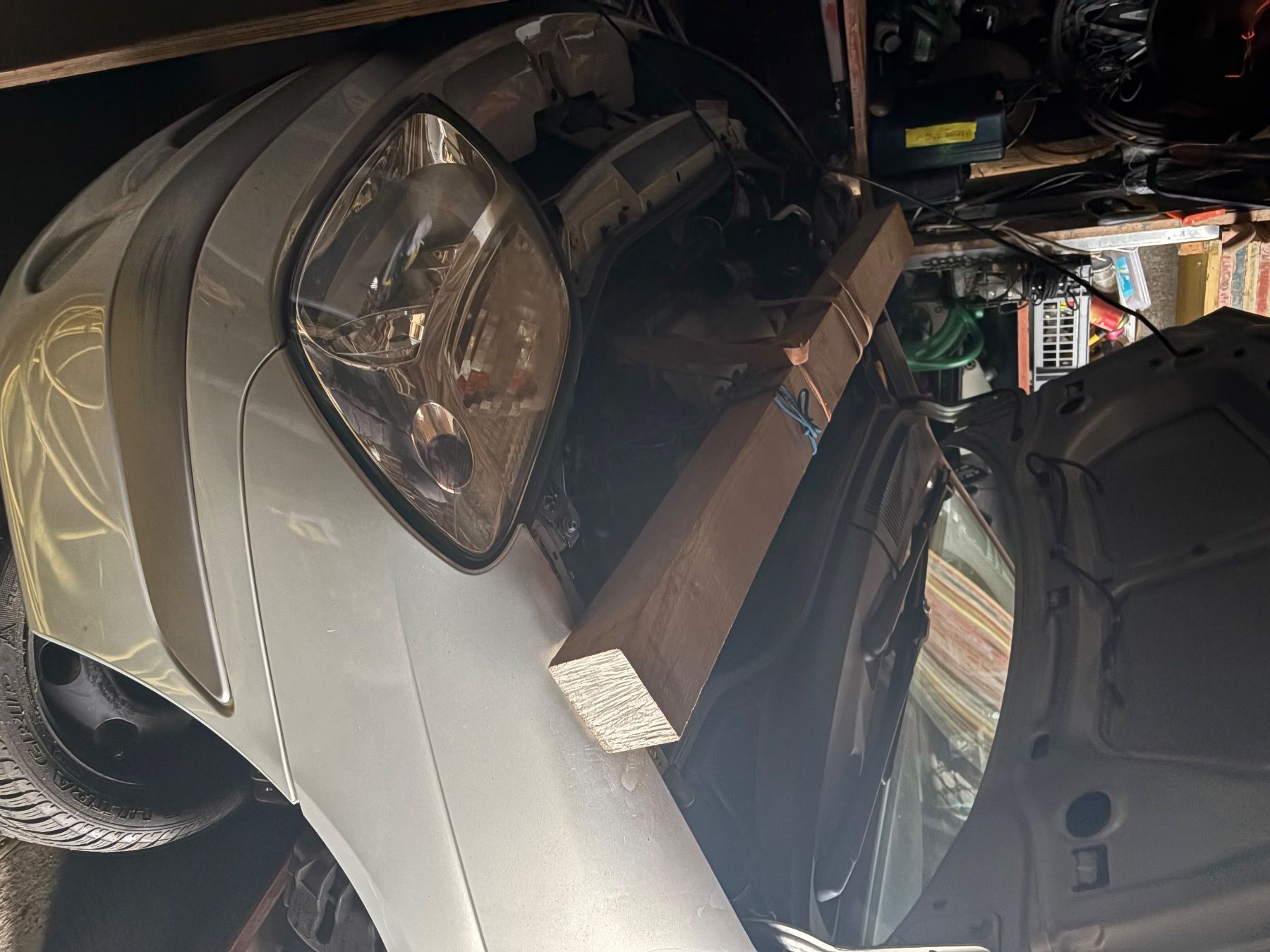Renault Tutti pezzi di ricambio auto: Pièces  Renault Senic – Usato da Prez-vers-Siviriez venduto da Evangelista01 2