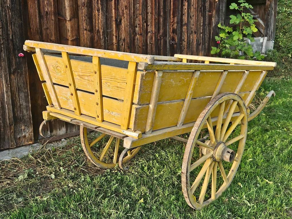 Remorques: Postwagen – D'occasion à Ernetschwil par 8725 1
