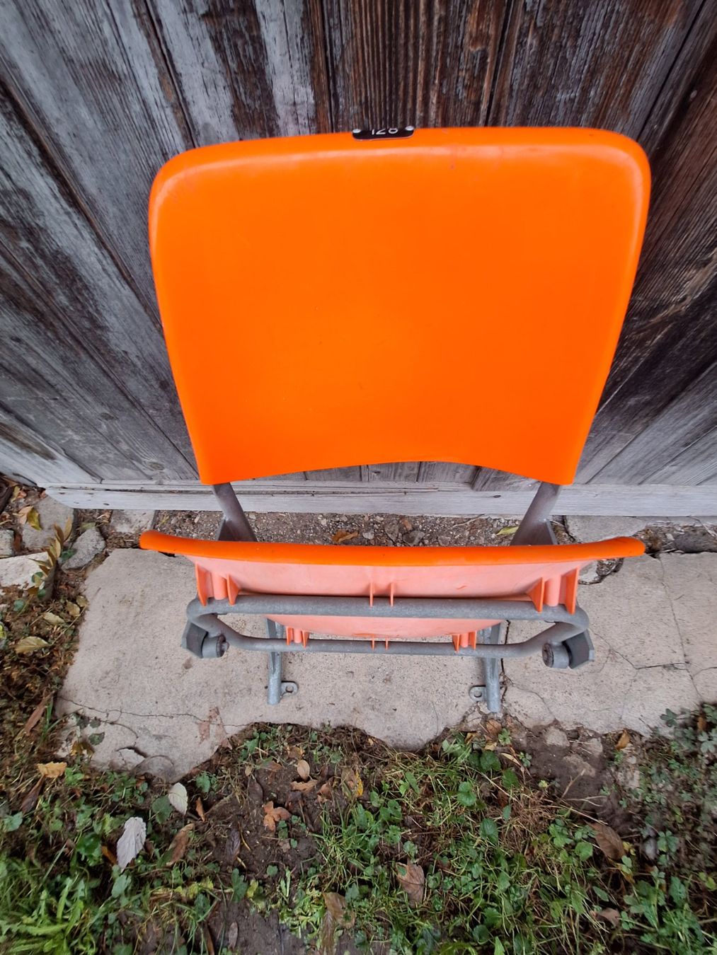 Sedie: Originaler Letzigrund Stadion Sitzschale klappbar – Usato da Dällikon venduto da ritmo82 1