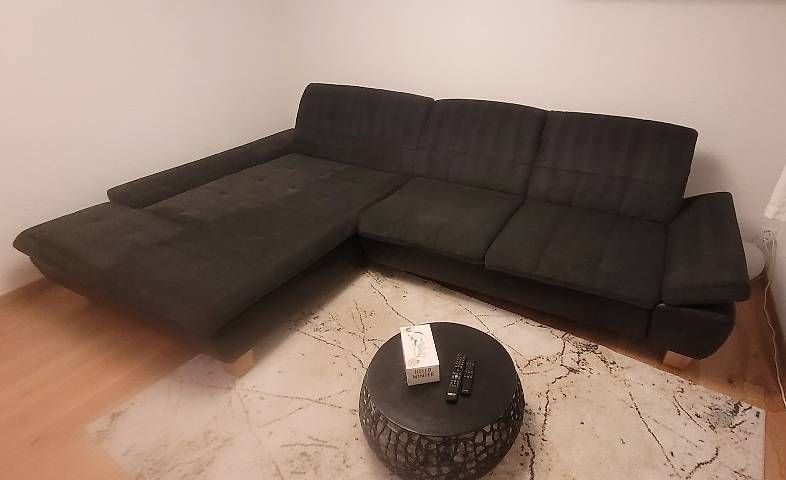 Sofas: Sofa von Möbel Pfister – D'occasion à Goldswil par Andrea1985 1
