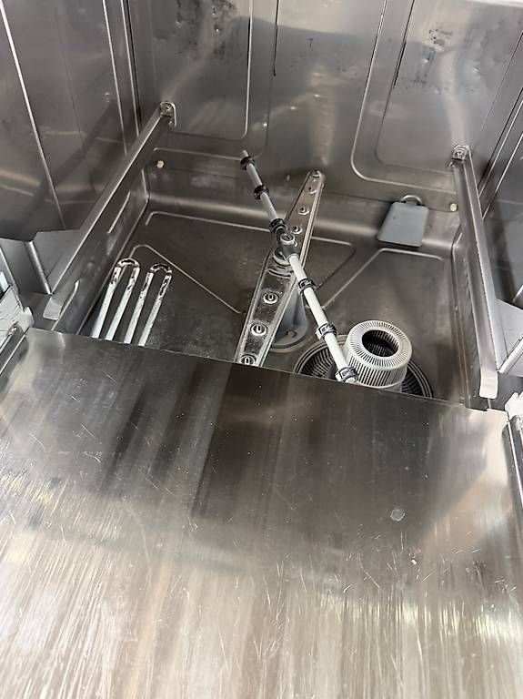 Lavastoviglie: Gastro Spülmaschine – Difettoso da Uster venduto da Vivian.simoes 3