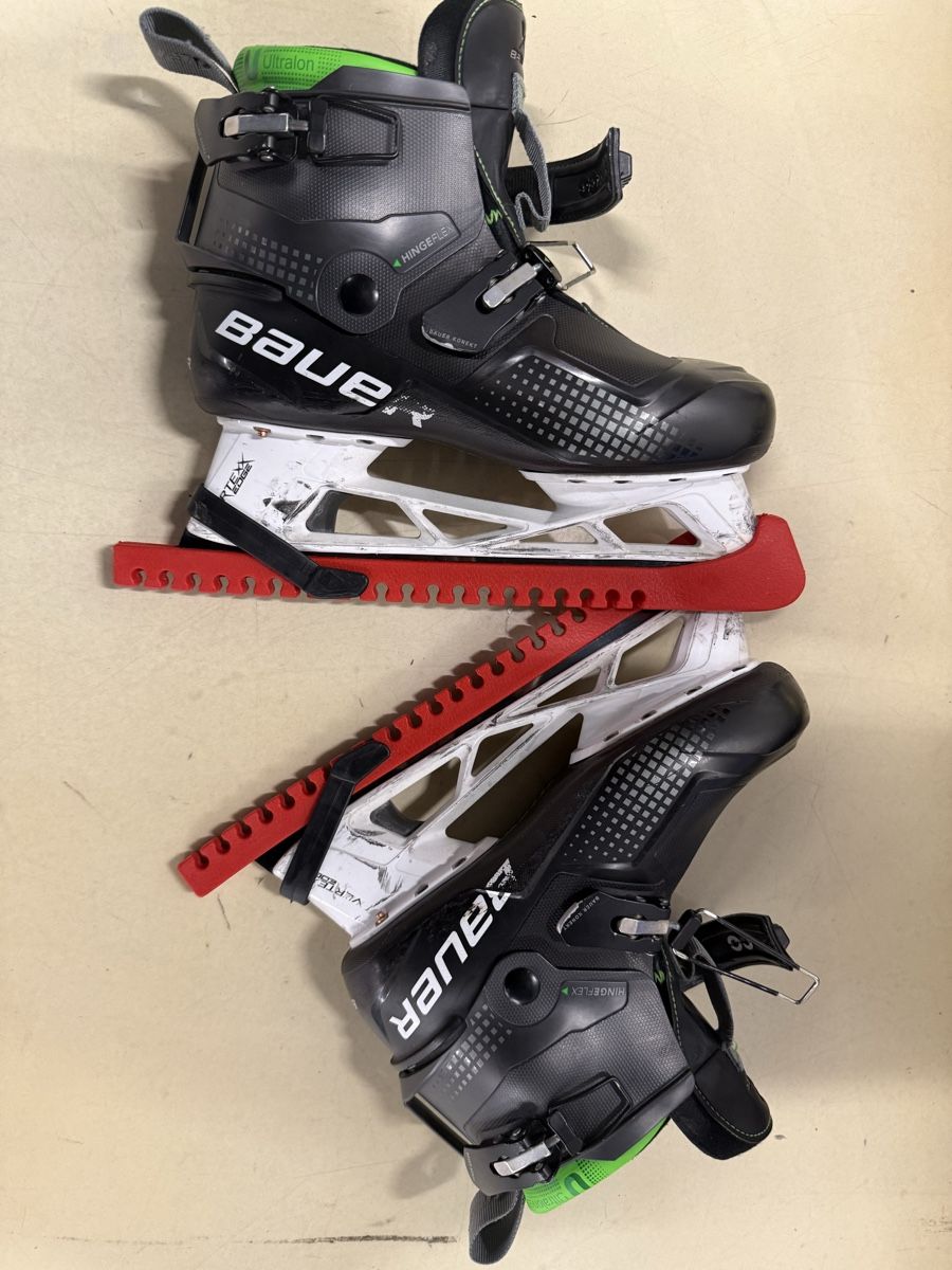 Bauer Pattini da ghiaccio: Bauer Konekt Goalieschlittschuh – Usato da Pfyn venduto da thi_rs87 3