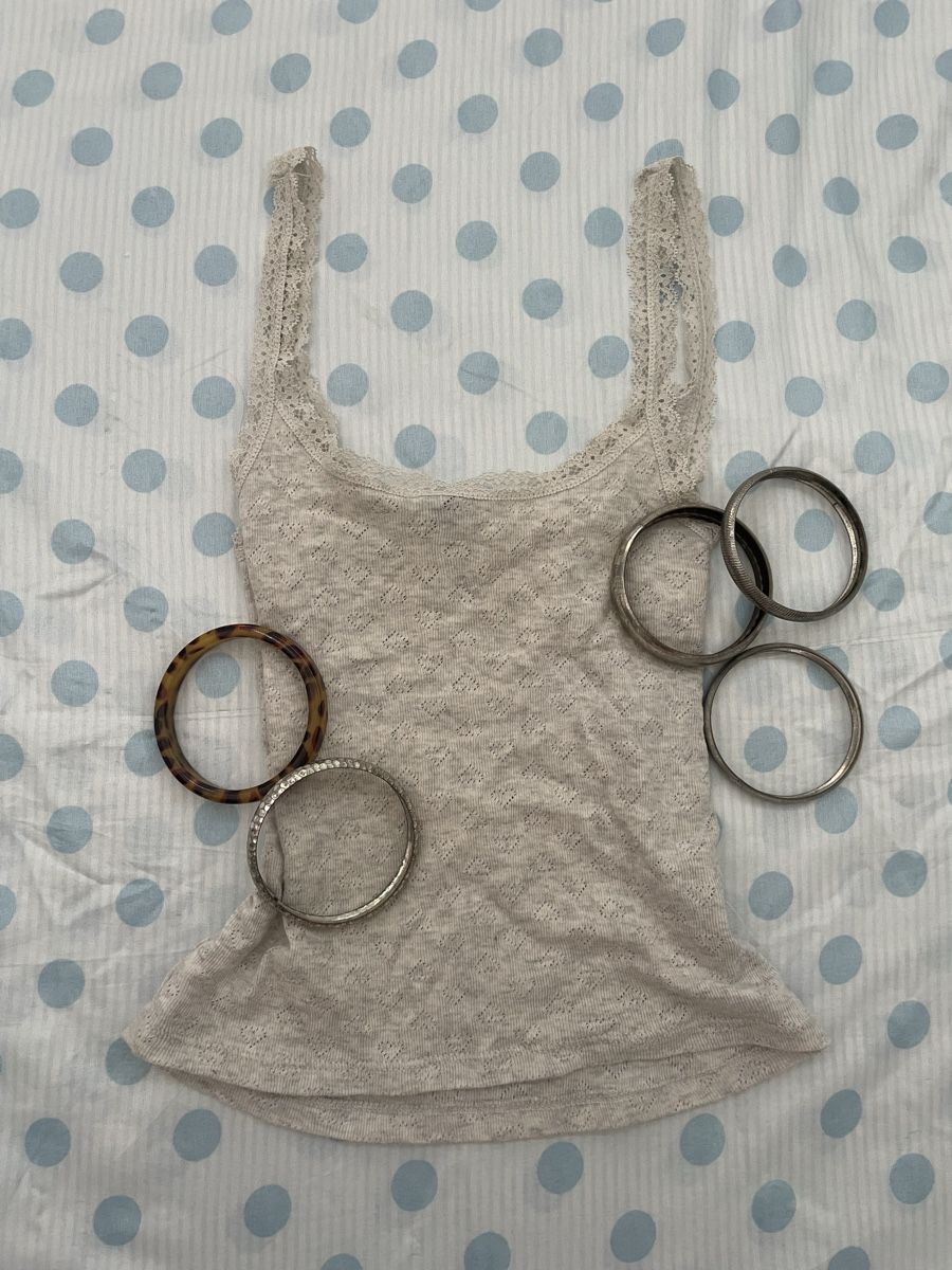 H&M Tops: Cami Top – D'occasion à Wohlenschwil par chi_k9ds 1