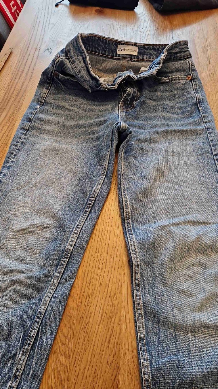 Zara Jeans: Zara Mom Jeans Gr. 34 – Usato da Gwatt (Thun) venduto da Letzte-Chance-III